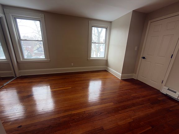4th image of 40 Alpha Rd