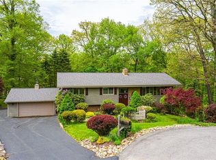 9227 Oak Ct, Pittsburgh, PA 15237