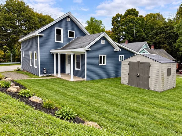 73 Cliff St, Southbridge, MA 01550