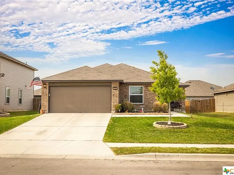 1528 Birmingham Dr — Photo 1