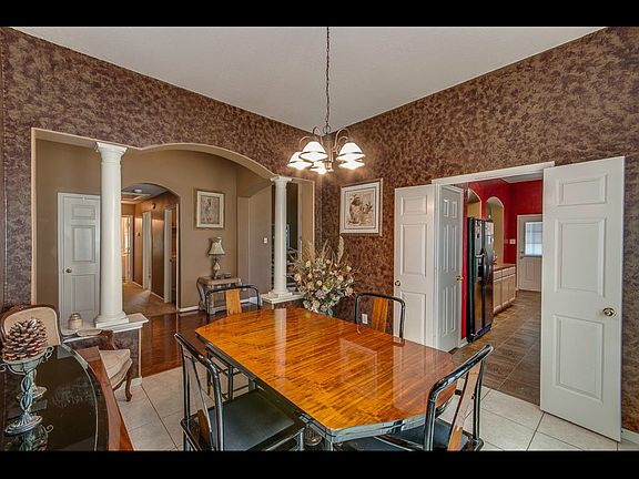 5th image of 9218 Chia Valley Ct