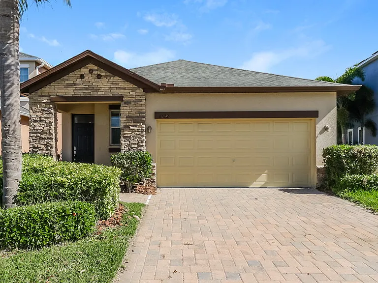 11622 Lake Blvd — Photo 1