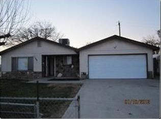 11484 Grant St, Armona, CA 93202