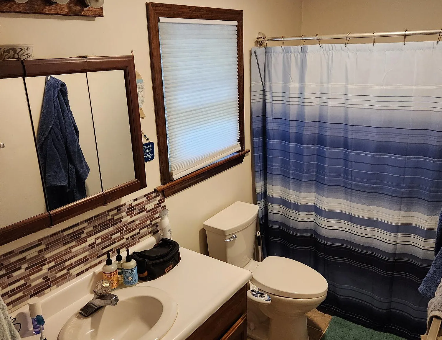 2 bed, 1000 sqft, $1,897 — Photo 3