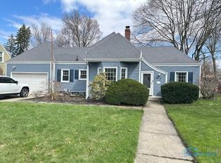 3134 Cheltenham Rd, Toledo, OH 43606