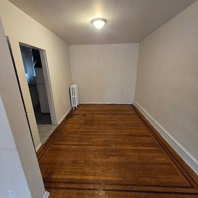 3 bed, 1006 sqft, $1,895 — Photo 4