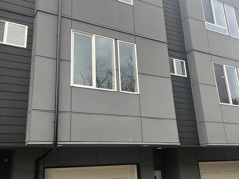 7936 9th Ave SW #B — Photo 3