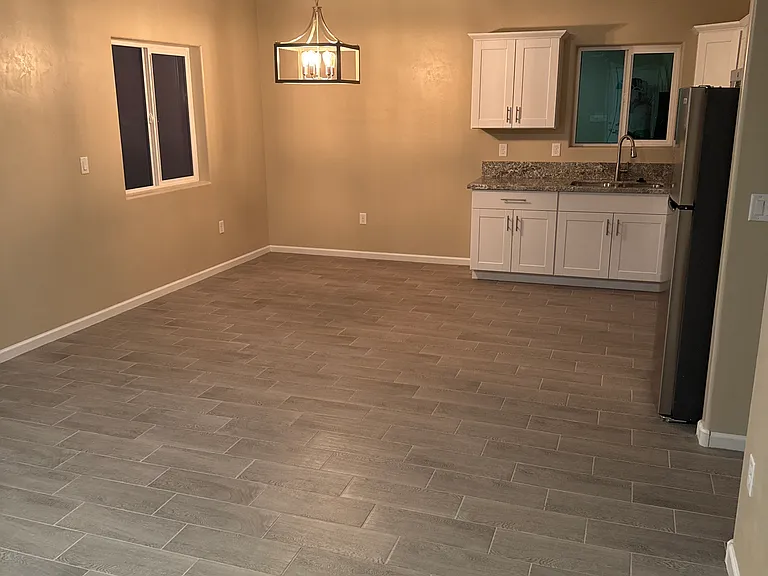 2073 W Ajo Way — Photo 9