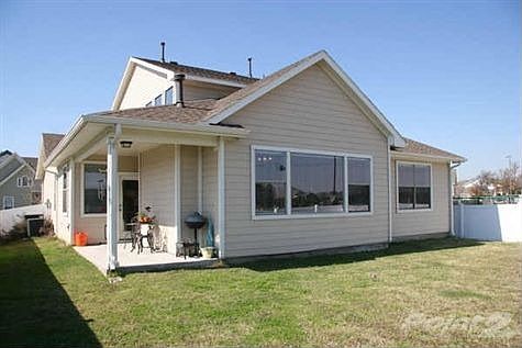 4th image of 1116 Bell Manor Dr