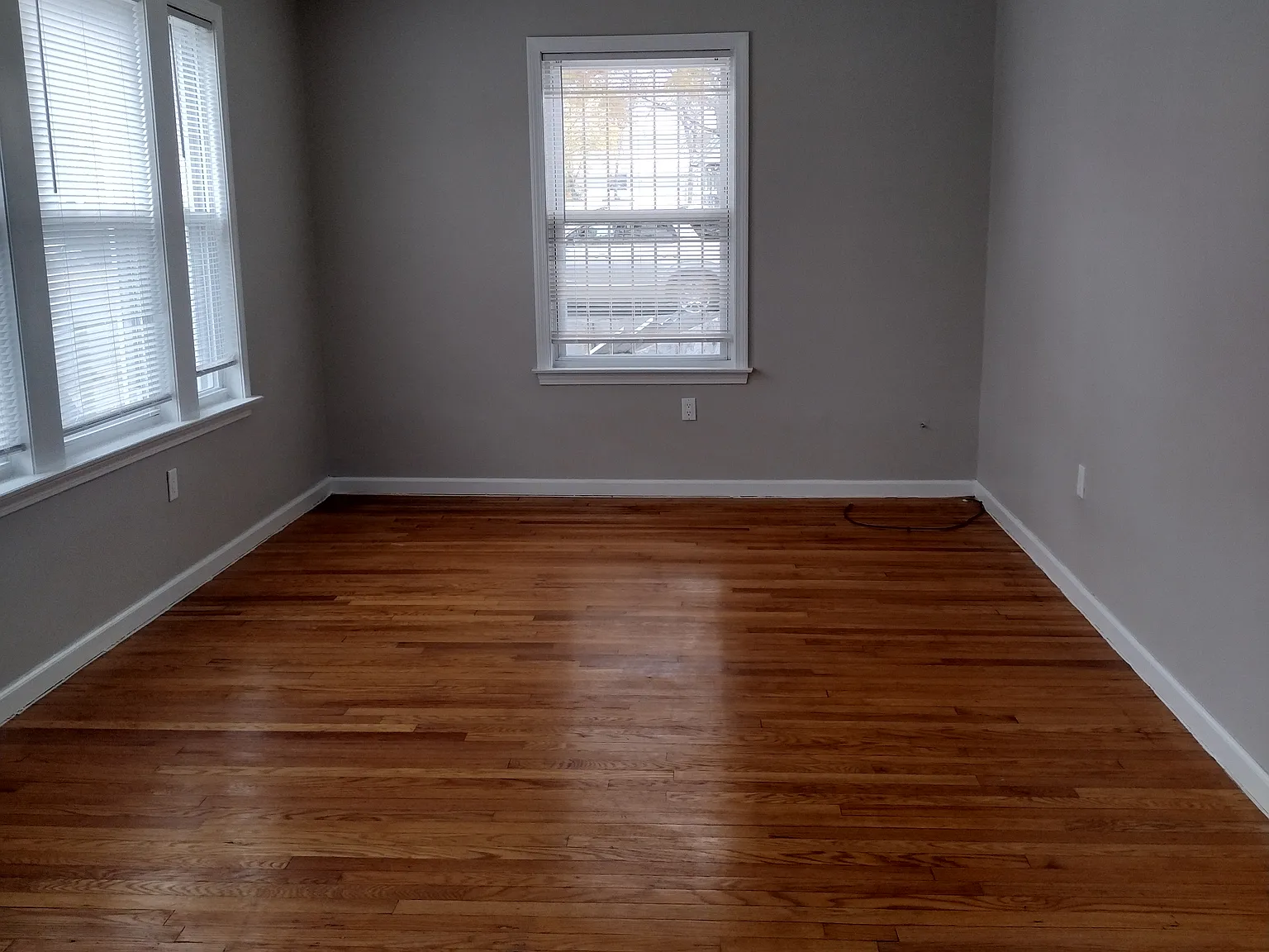 2 bed, 704 sqft, $1,500 — Photo 3