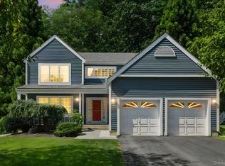 3085 High Ridge Rd, Yorktown Heights, NY 10598