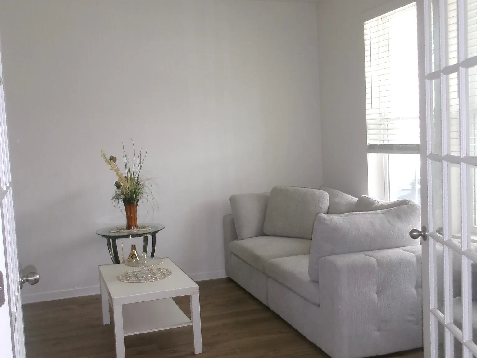 4 bed, 3.5 bath, 2575 sqft, $3,100 — Photo 4