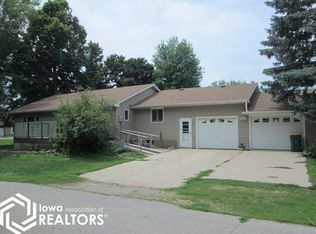 421 E Jerusalem St, Klemme, IA 50449