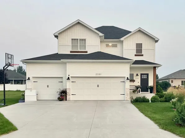 2331 Nature Ln, Hawley, MN 56549