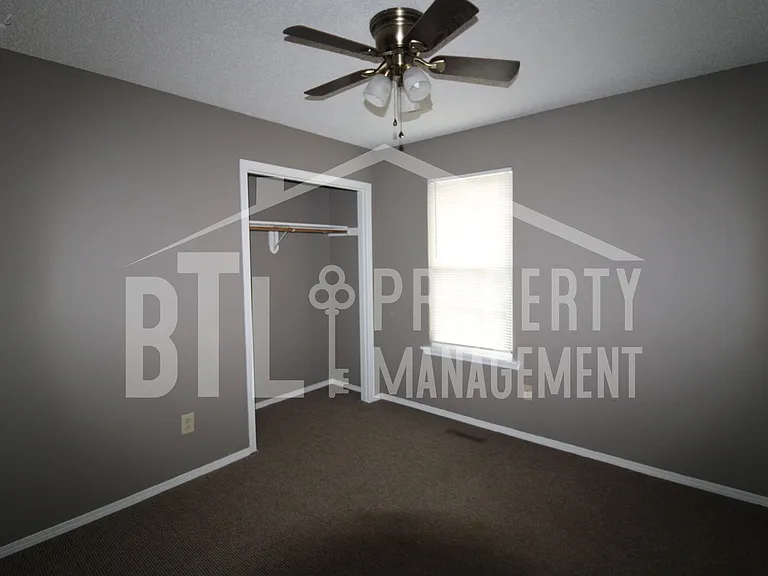 114 Rose Oneill Dr — Photo 12