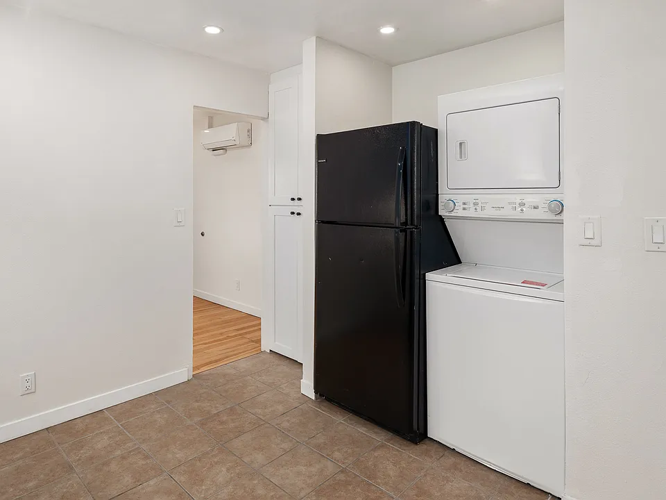 In-Unit Washer-Dryer and refrigerator included