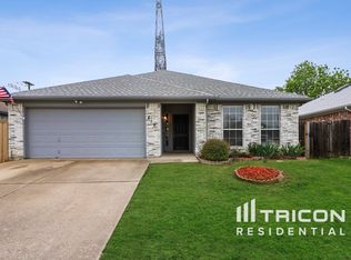814 Ponselle Dr, Arlington, TX 76001