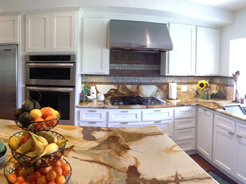 2nd image of 3831 Scadlock Ln