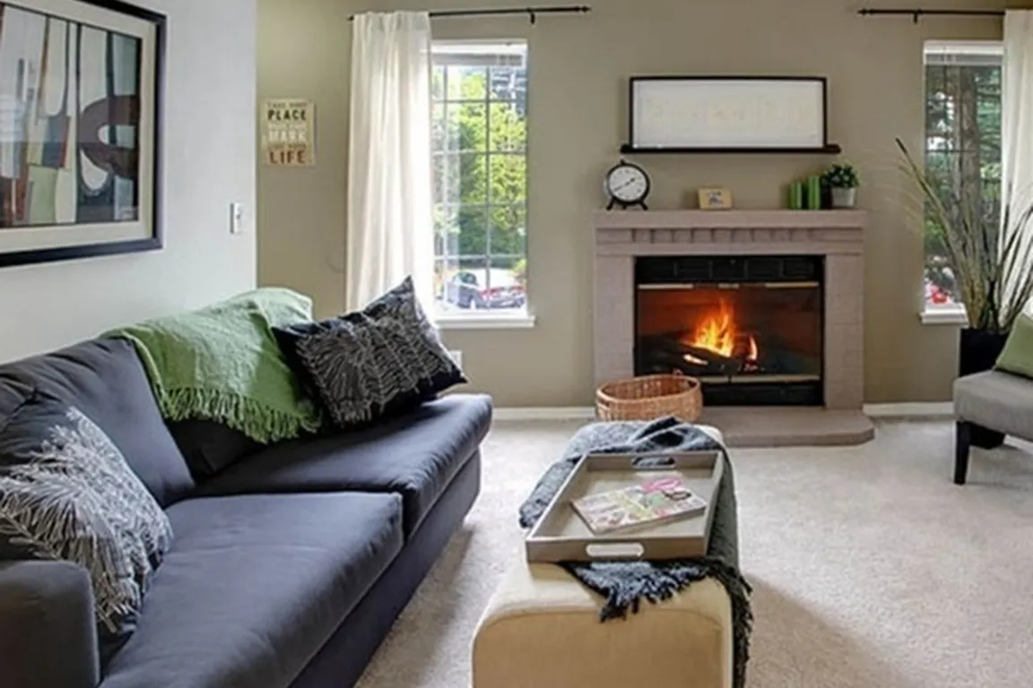 Living Room with Fireplace