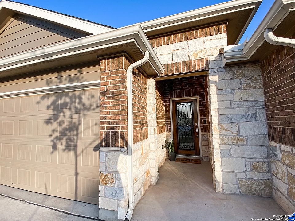 1st image of 1804 HEATHER GLEN DR