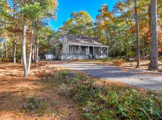 58 Alley Rd, Rochester, MA 02770