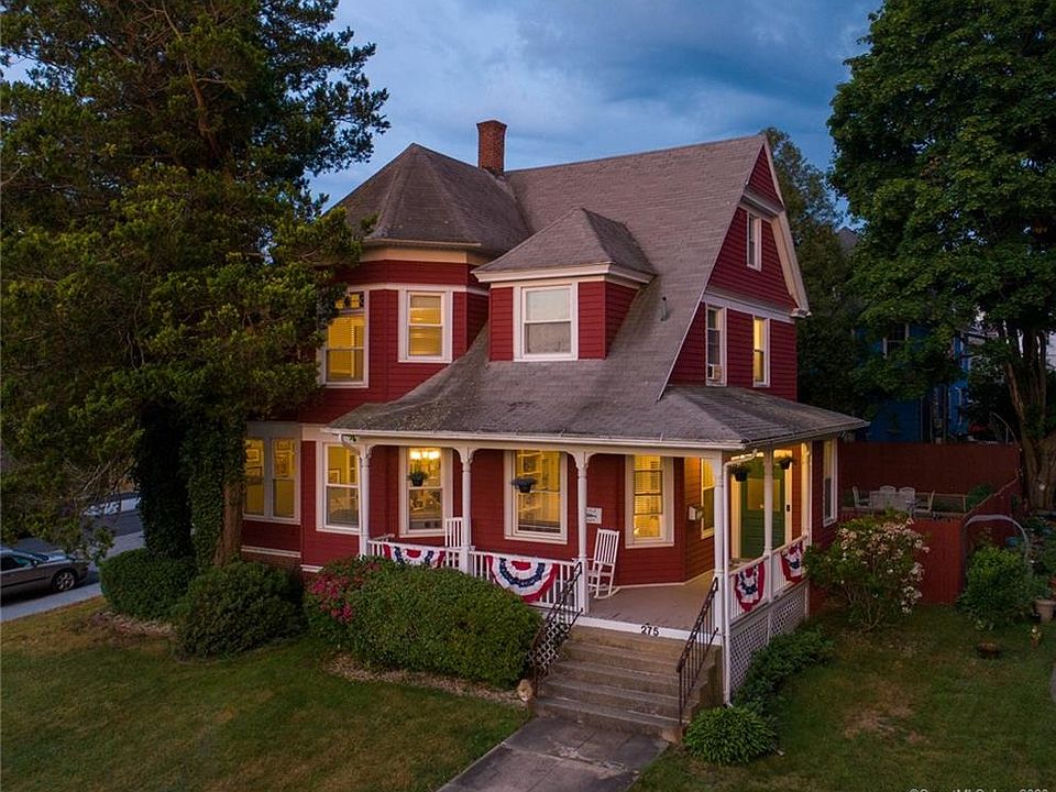 1st image of 275 Montauk Ave