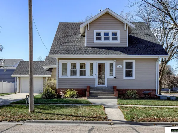 705 E St, Utica, NE 68456