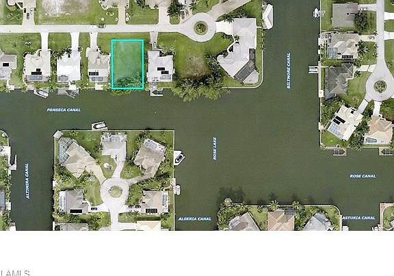 4th image of 2810 SW 40th St