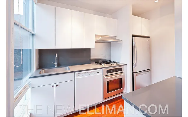 Rented by Douglas Elliman | media 10