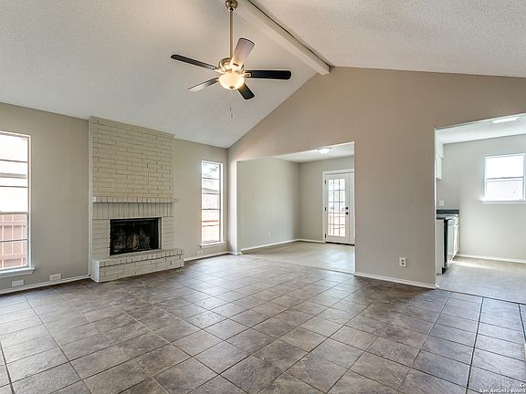 5th image of 11426 Black Fox Dr