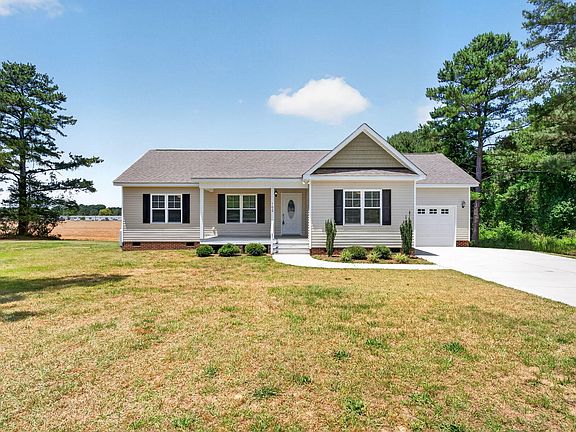 2nd image of 100 Carson Ct