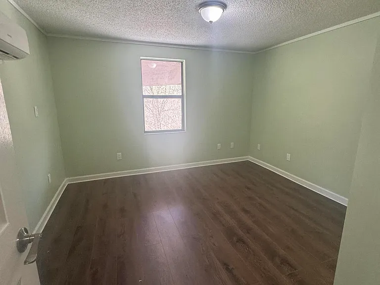 179 Gilmer St #A — Photo 10