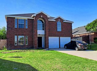 9801 Rockledge Rd, Fort Worth, TX 76108