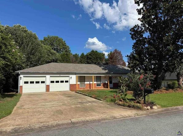 327 Bonnie Dr, Warner Robins, GA 31088