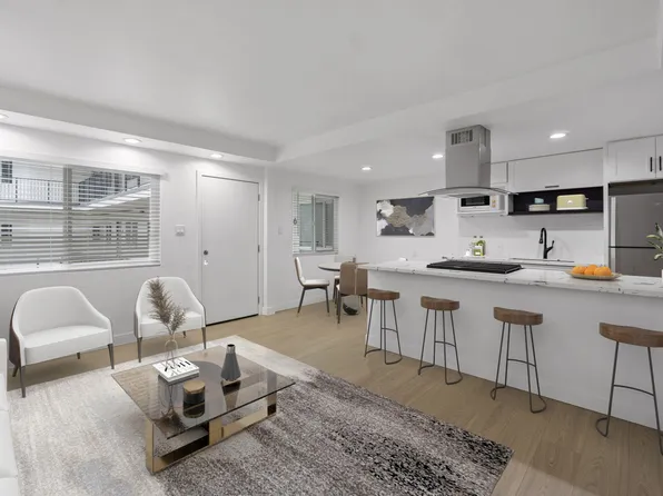 Torrance Gateway Apartments