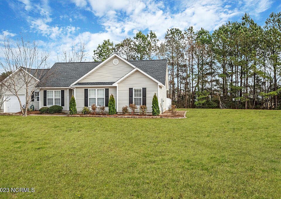 2013 Wallace Lane, Greenville, NC 27858 Zillow