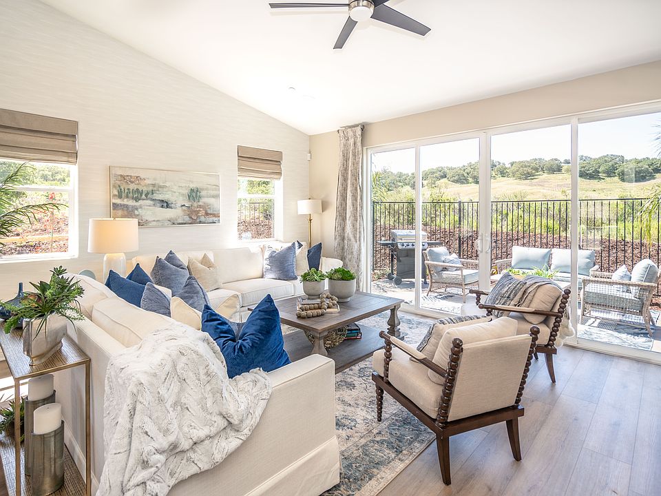 Pictures shown are of the model home. Actual finishes may vary.