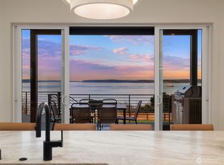 535 View Ridge Dr, Everett, WA 98203