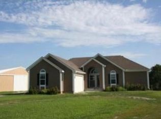 19532 Hazel Dell Rd, Higginsville, MO 64037