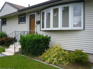 20 Aircraft Rd, West Haven, CT 06516