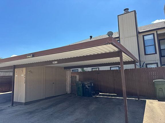 3rd image of 2412 Long Ridge Ln