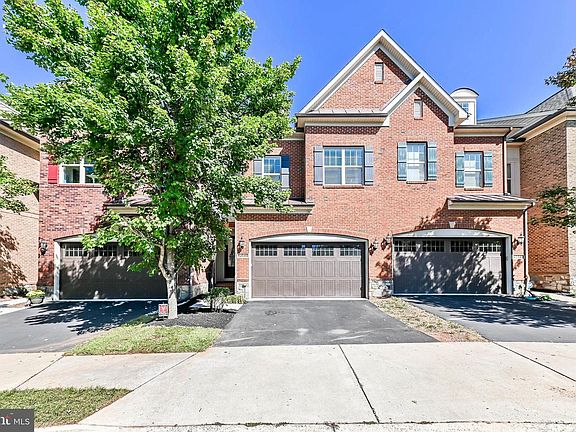 2nd image of 42540 Dreamweaver Dr