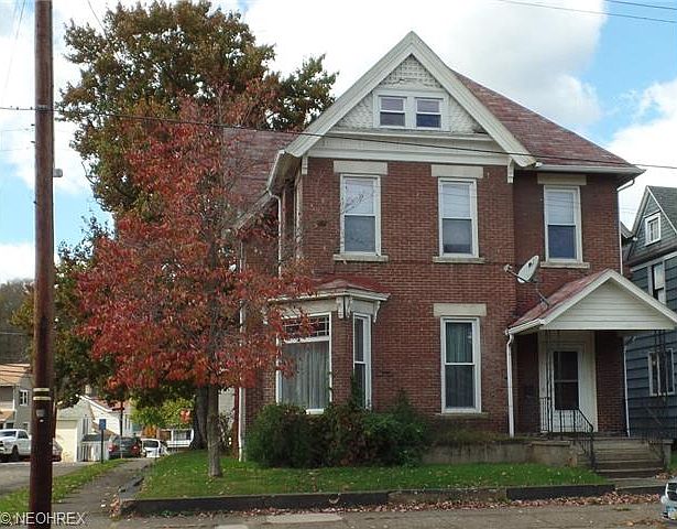 1st image of 743 Main St