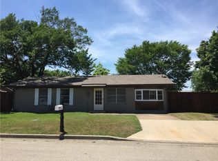 301 Walnut St, Sanger, TX 76266