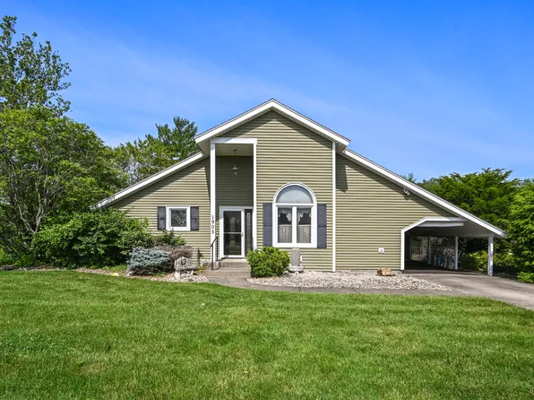 905 N Hamilton Dr, Greensburg, IN 47240