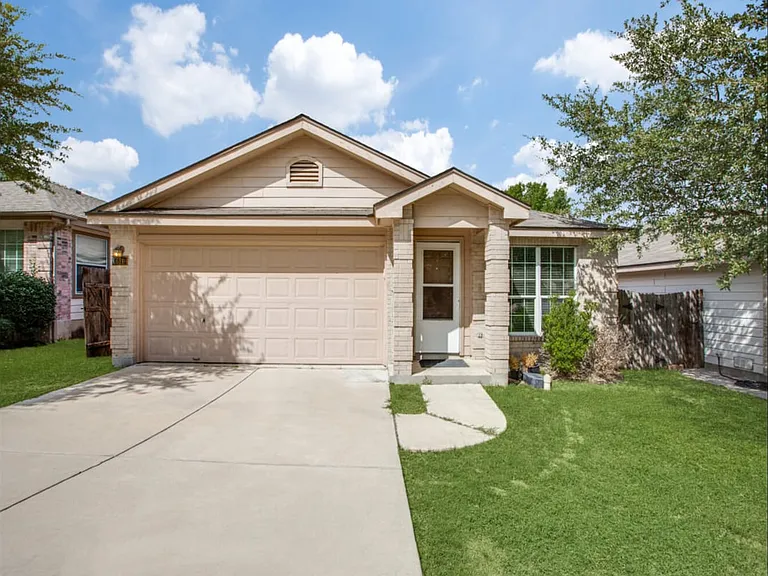 611 Granite Clf — Photo 1