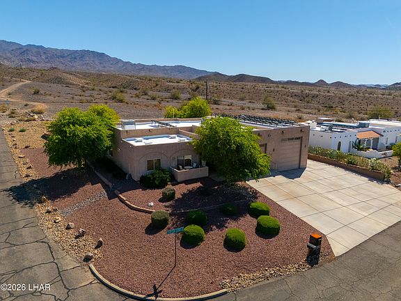 4th image of 3870 Canyon Cove Dr