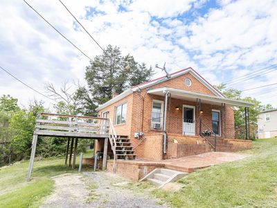 708 McCorkle Dr, Lexington, VA, 24450