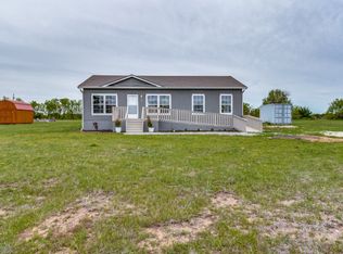 210 Oak Hollow Ln, Sherman, TX 75092