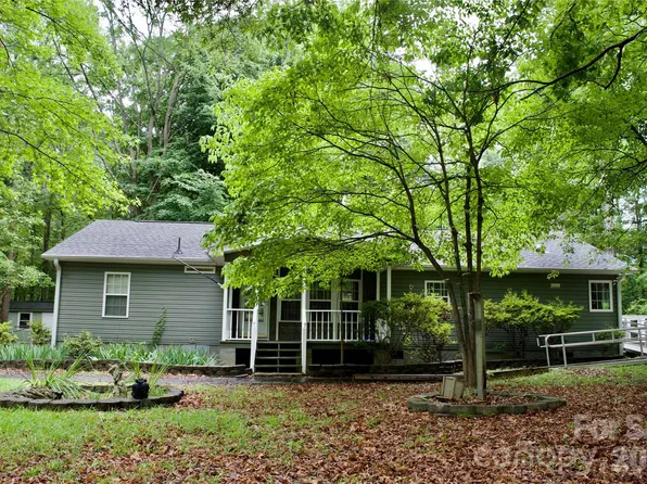 908 Buddys Choice, York, SC 29745